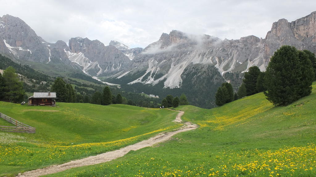 Garni Le Chalet Santa Cristina Val Gardena Exterior foto