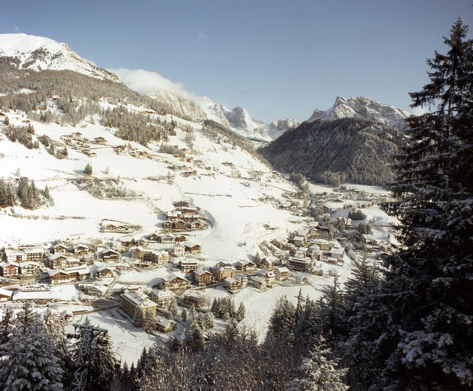 Garni Le Chalet Santa Cristina Val Gardena Exterior foto